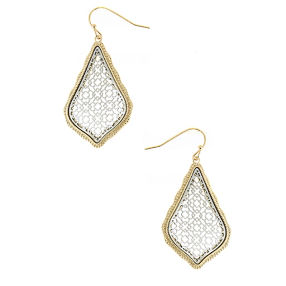 Tear Drop Filigree Earrings